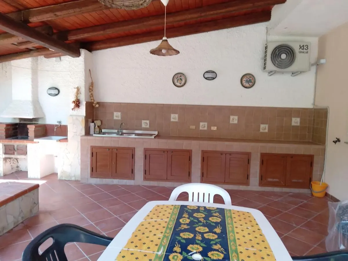 Villa Gelsomino Mongiove 0*,  Italia