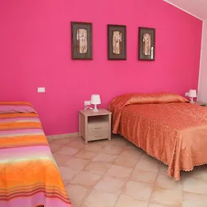 Отель Villaggio Simenzaru, Mongiove